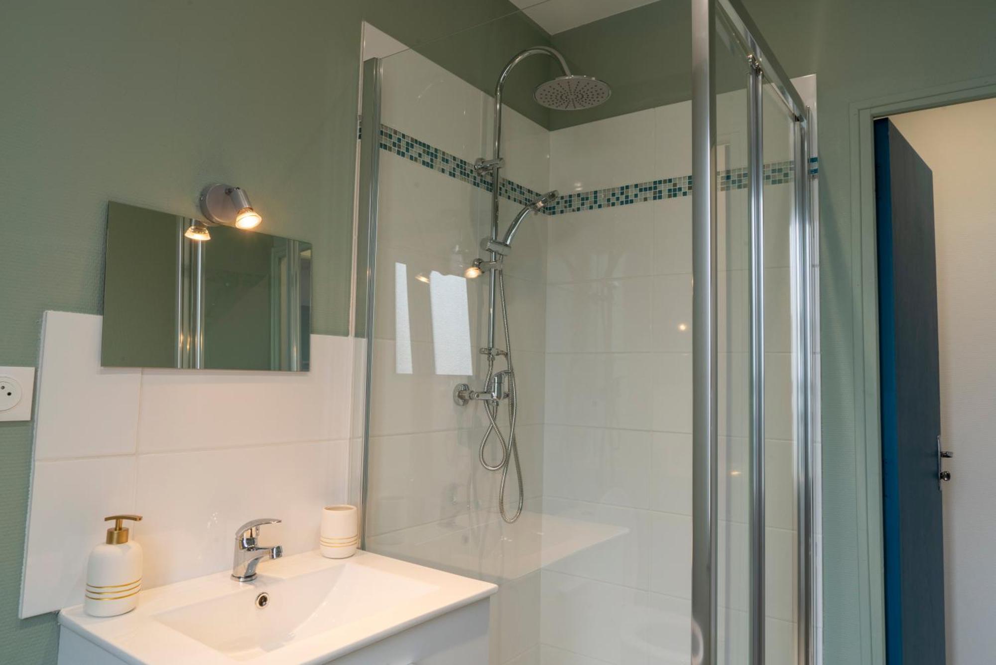 Oslo - Appartement Spacieux Et Cosy Шарлевиль-Мезьер Экстерьер фото