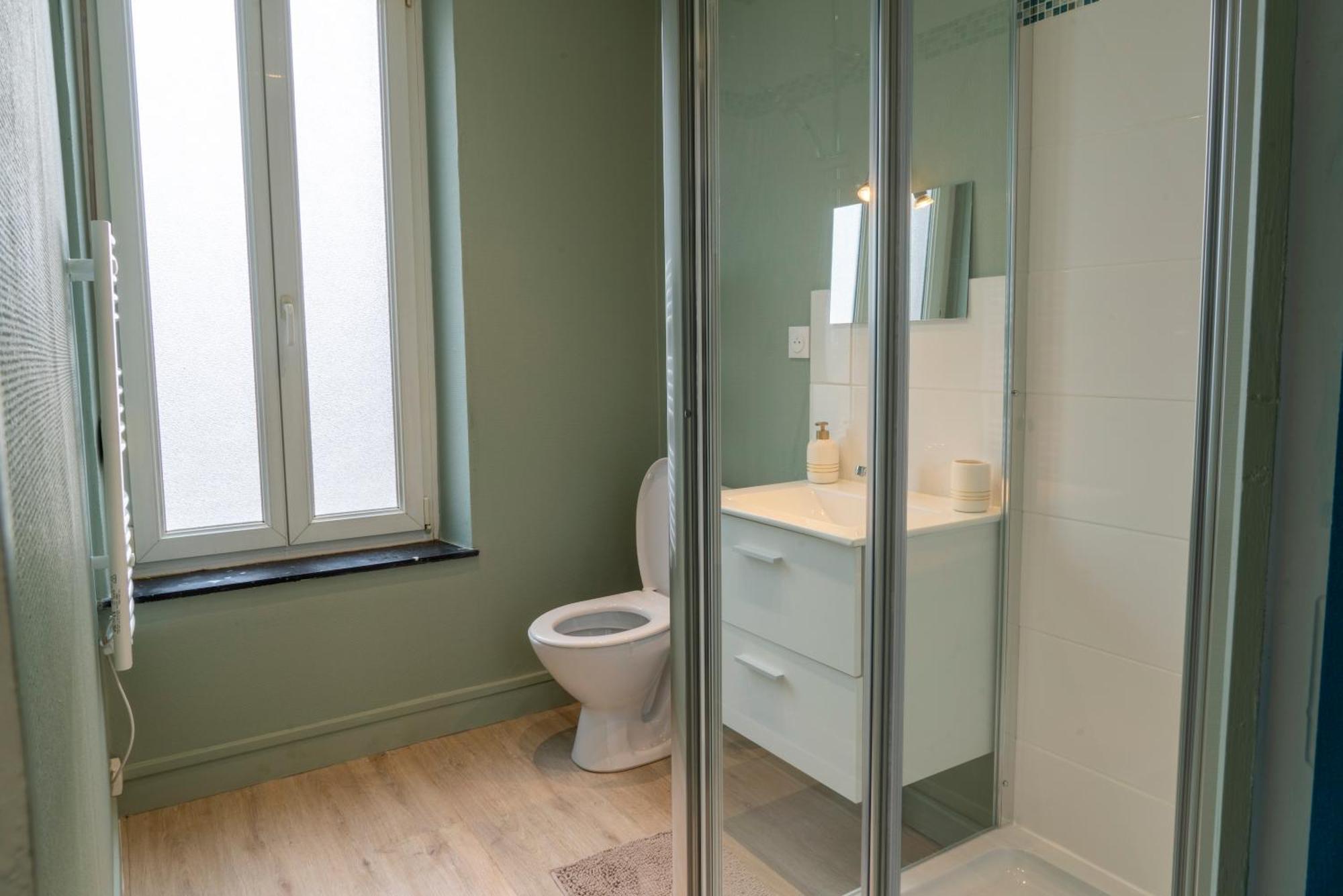 Oslo - Appartement Spacieux Et Cosy Шарлевиль-Мезьер Экстерьер фото