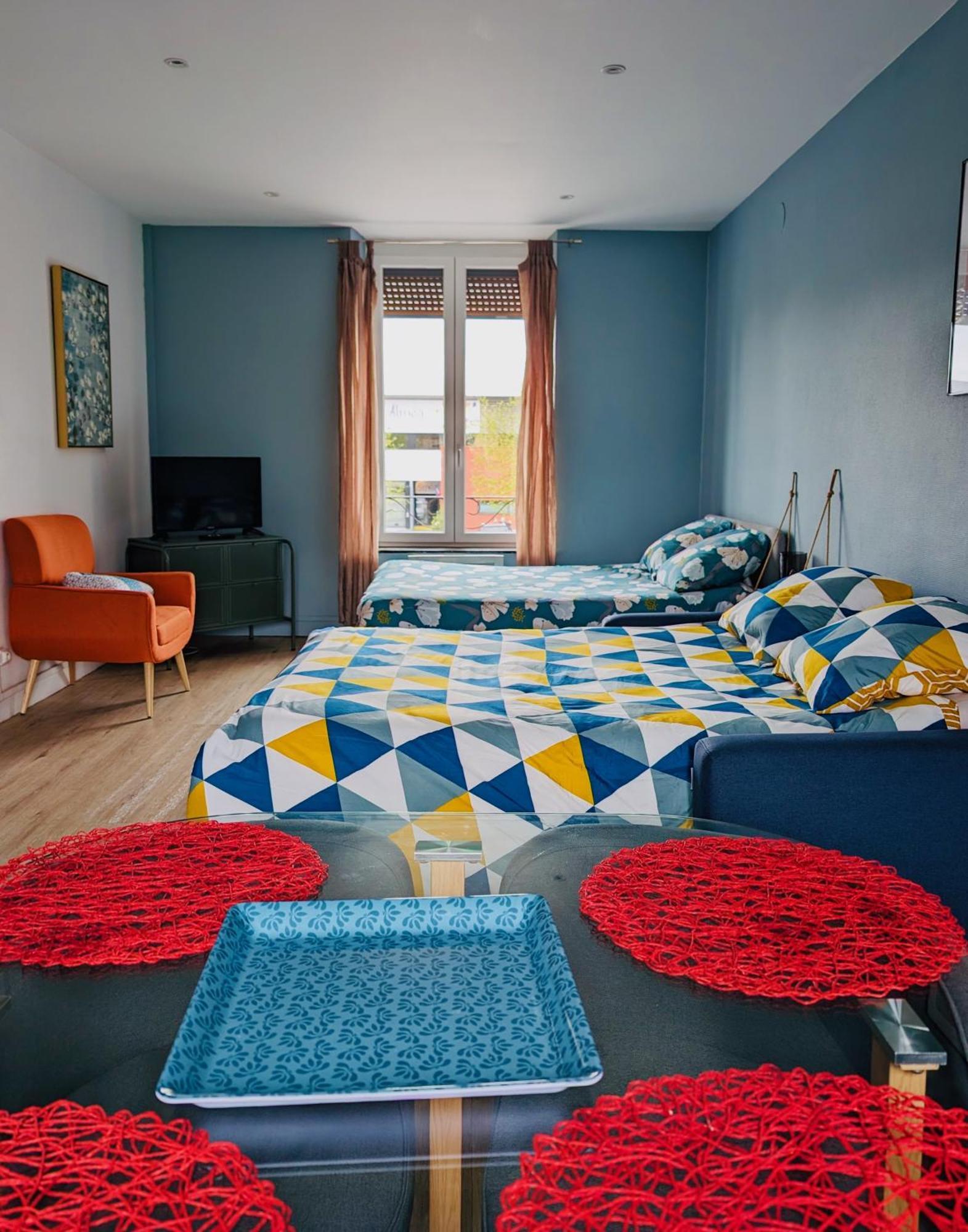 Oslo - Appartement Spacieux Et Cosy Шарлевиль-Мезьер Экстерьер фото